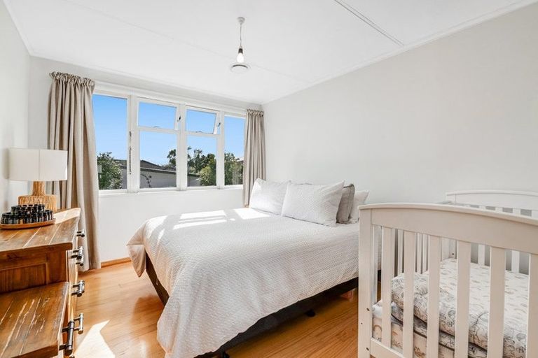 Photo of property in 38 Puriri Street, Helensville, 0800