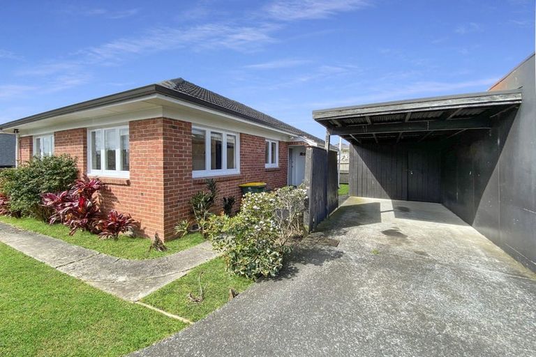 Photo of property in 1/4 Hayward Road, Papatoetoe, Auckland, 2025