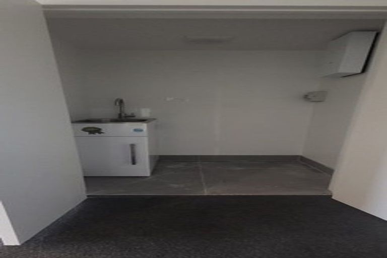 Photo of property in 202/26 Shortfin Place, Flat Bush, Auckland, 2019