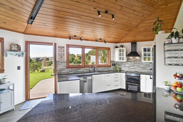 Photo of property in 780 Maraetotara Road, Maraetotara, Havelock North, 4294
