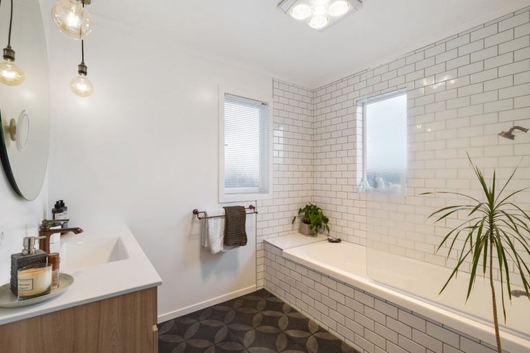 Photo of property in 9 Bank Street, Morrinsville, 3300