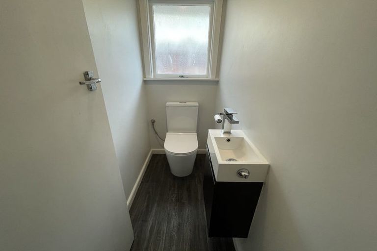 Photo of property in 9 Hampton Place, Burnside, Christchurch, 8053