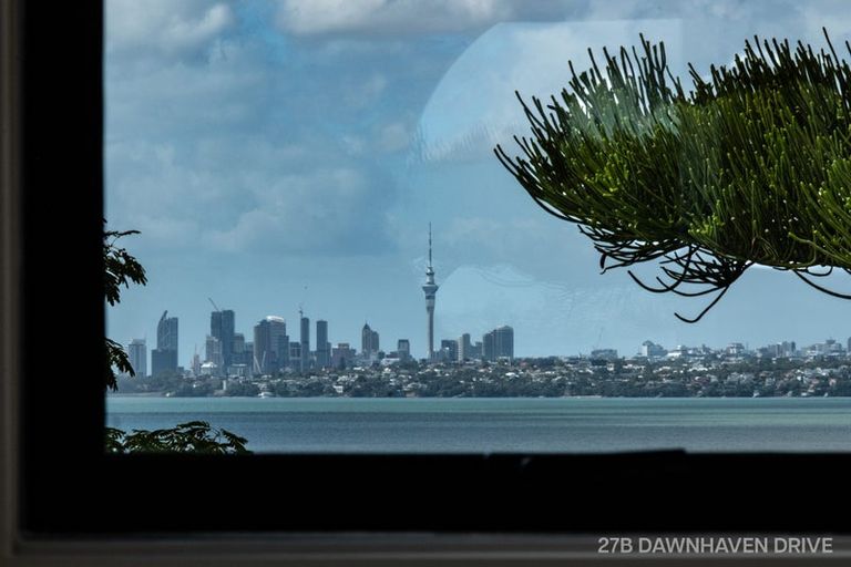 Photo of property in 27b Dawnhaven Drive, Te Atatu Peninsula, Auckland, 0610