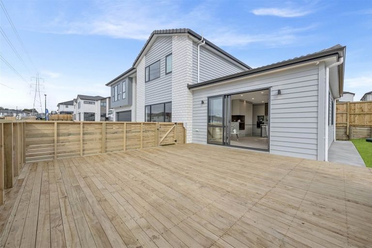 Photo of property in 59 Drumbuoy Drive, Flat Bush, Auckland, 2019