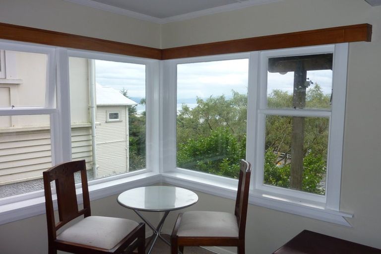 Photo of property in 74 Mitchell Street, Brooklyn, Wellington, 6021