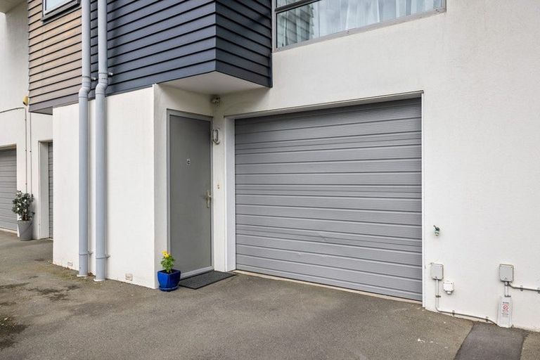 Photo of property in 42c Devon Street, Sydenham, Christchurch, 8023