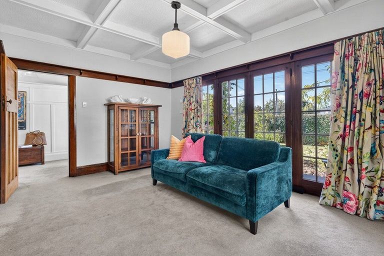 Photo of property in 19 Victoria Street, Masterton, 5810