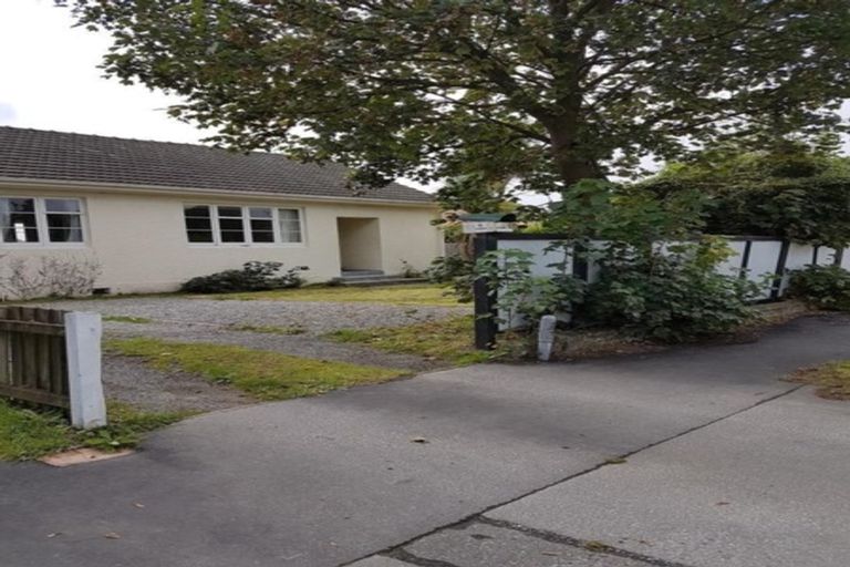 Photo of property in 3 Huia Street, Riccarton, Christchurch, 8041