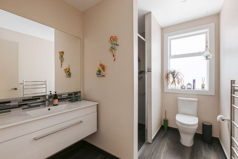 Photo of property in 5 Gellibrand Place, Omokoroa, 3114