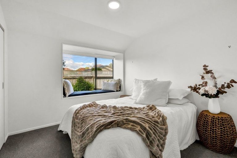 Photo of property in 250 Tukapa Street, Westown, New Plymouth, 4310