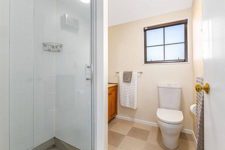 Photo of property in 31 Burbank Crescent, Churton Park, Wellington, 6037