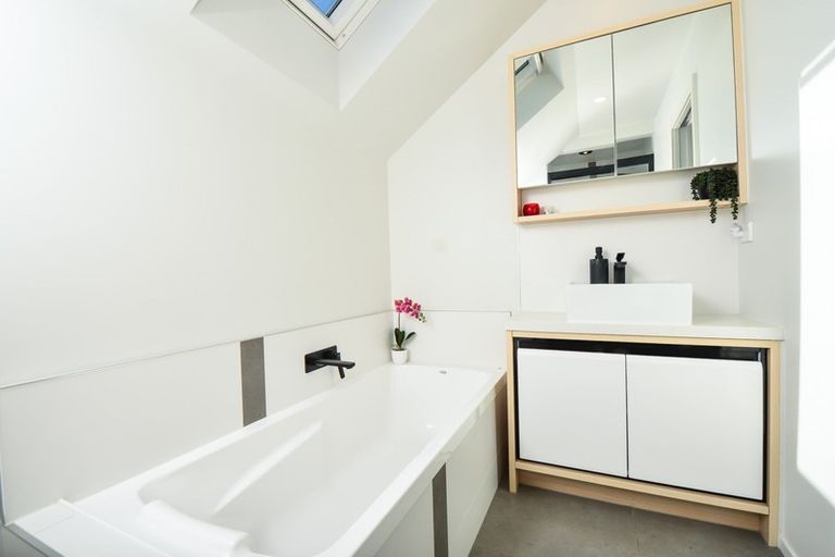 Photo of property in 22u3 Campbell Street, Frankton, Hamilton, 3204
