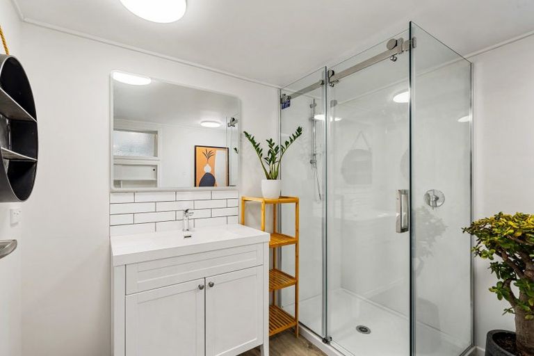 Photo of property in 205 Whirinaki Road, Eskdale, Napier, 4182