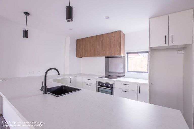 Photo of property in 220 Geraldine Street, Edgeware, Christchurch, 8013