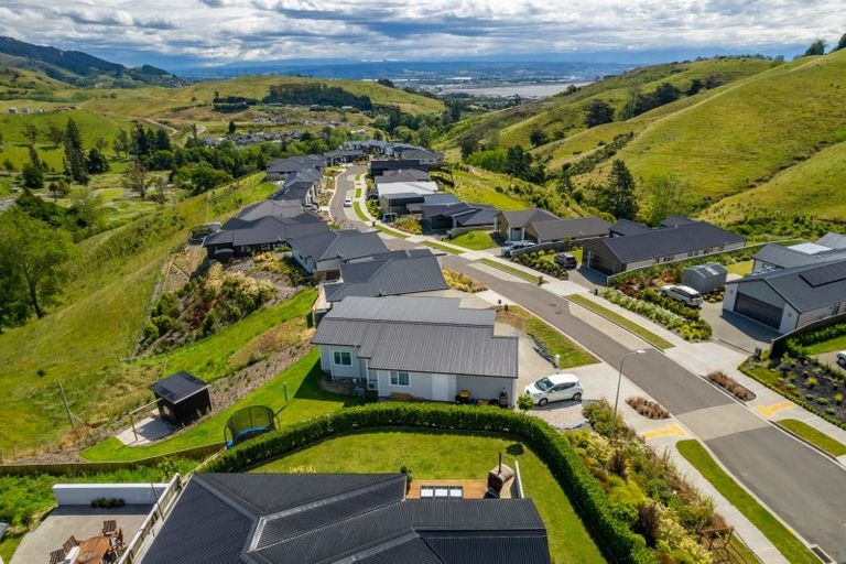 Photo of property in 17 Huntaway Close, Stoke, Nelson, 7011