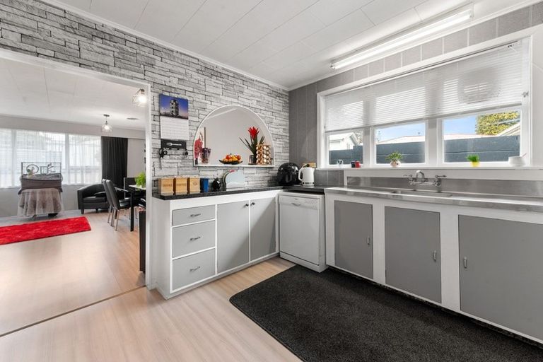 Photo of property in 49 Elizabeth Drive, Tokoroa, 3420