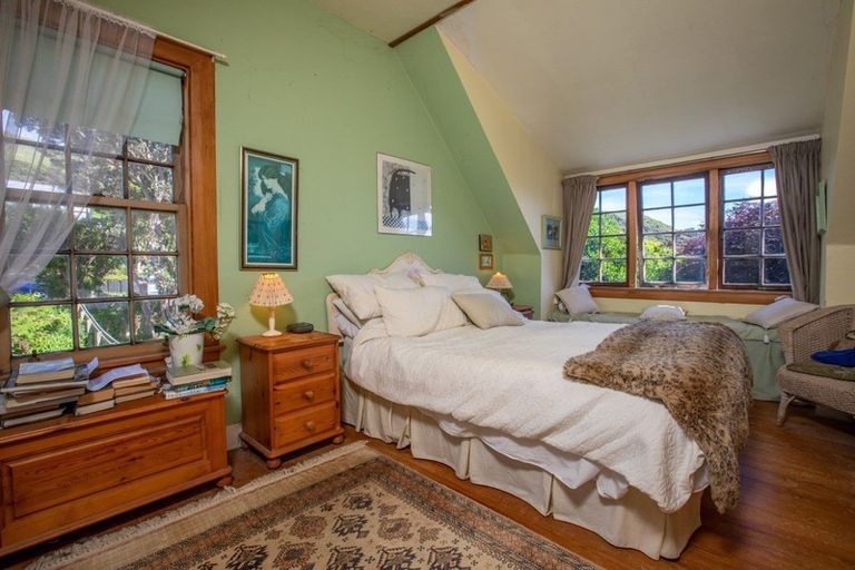 Photo of property in 106-108 Rawhiti Road, Pukerua Bay, 5026