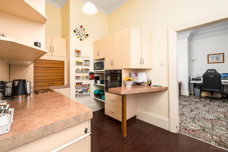 Photo of property in 17 Manse Street, Waimate, 7924
