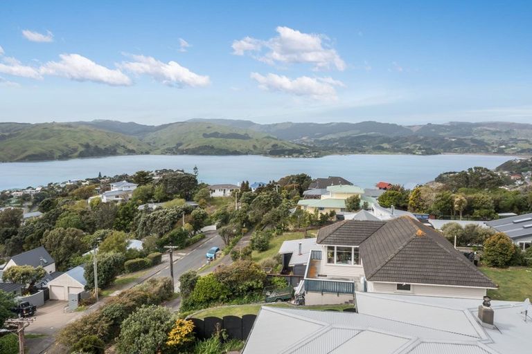 Photo of property in 70 Kahu Road, Paremata, Porirua, 5024