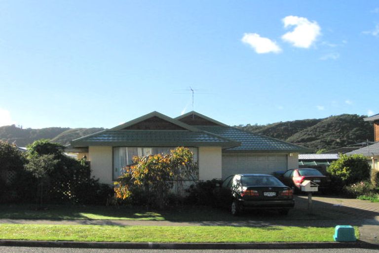 Photo of property in 20 Kawatiri Grove, Wainuiomata, Lower Hutt, 5014
