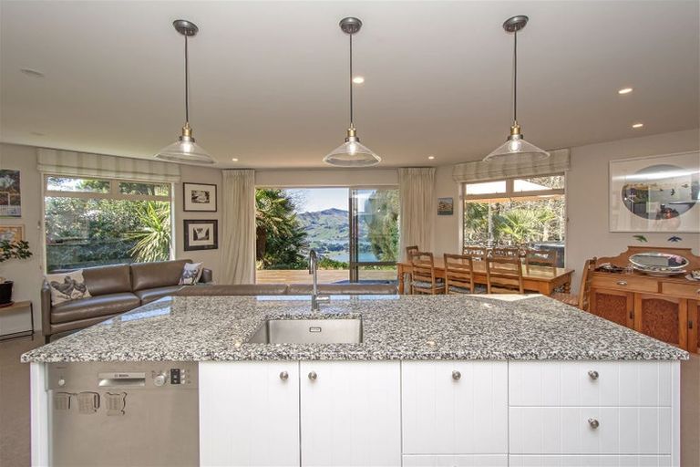 Photo of property in 5518 Christchurch Akaroa Road, French Farm, 7582