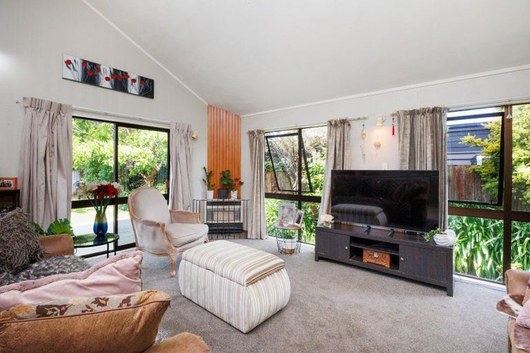 Photo of property in 54 Roy Street, Palmerston North, 4410