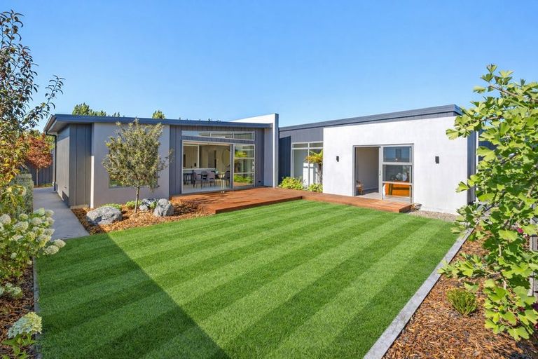 Photo of property in 7 Oakbridge Boulevard, Marshland, Christchurch, 8051