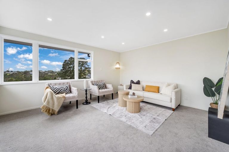Photo of property in 14 Lysander Crescent, Beach Haven, Auckland, 0626