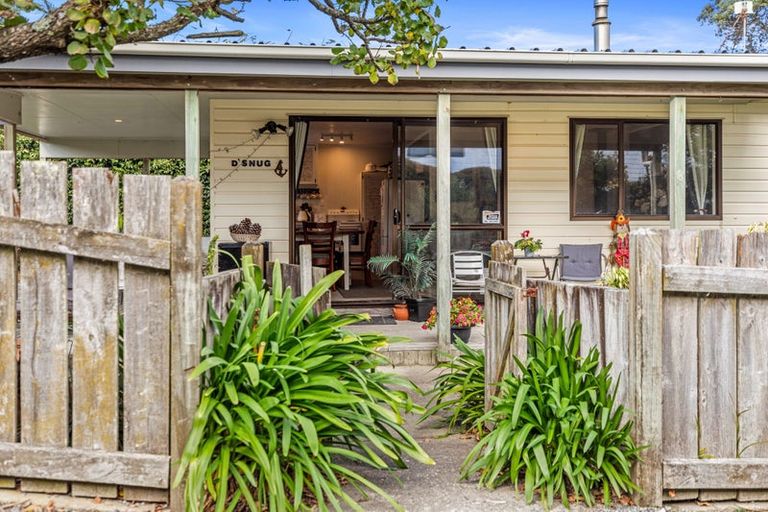 Photo of property in 202a Pukehina Parade, Pukehina, Te Puke, 3189
