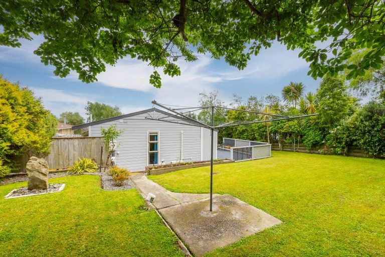 Photo of property in 17a Matenga Street, Waikanae, 5036