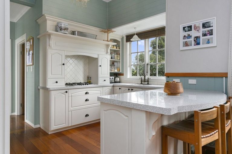 Photo of property in 27 Princes Street, Cambridge, 3434