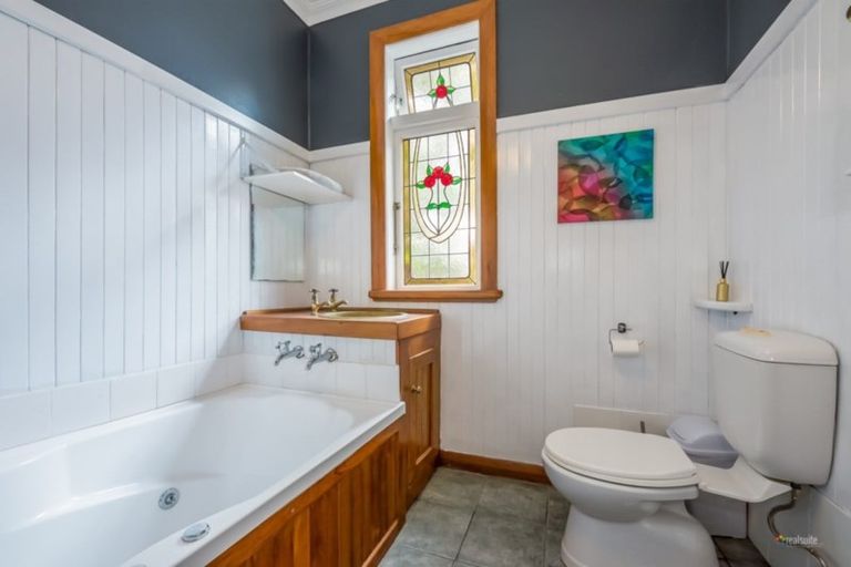 Photo of property in 5 Boulcott Street, Boulcott, Lower Hutt, 5010