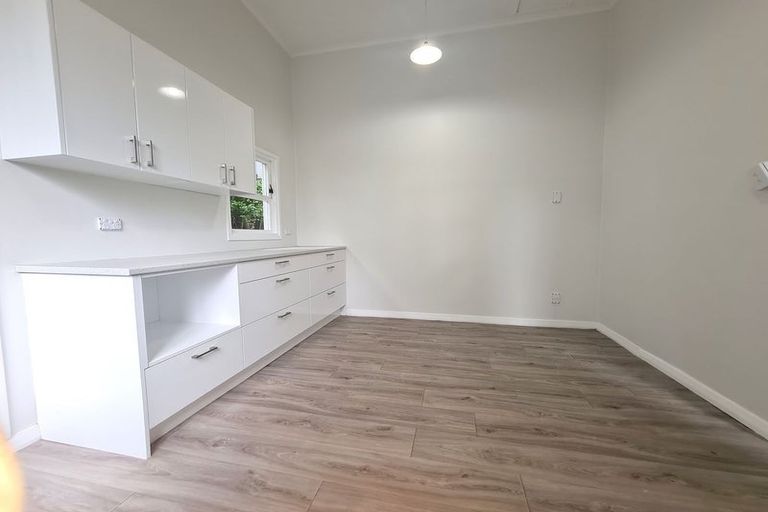 Photo of property in 111 Hamilton Road, Hataitai, Wellington, 6021