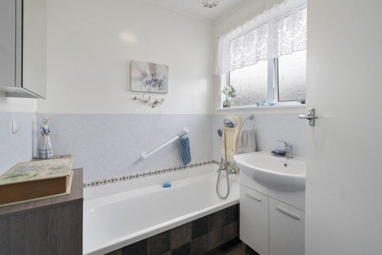 Photo of property in 15 Seddon Street, Feilding, 4702