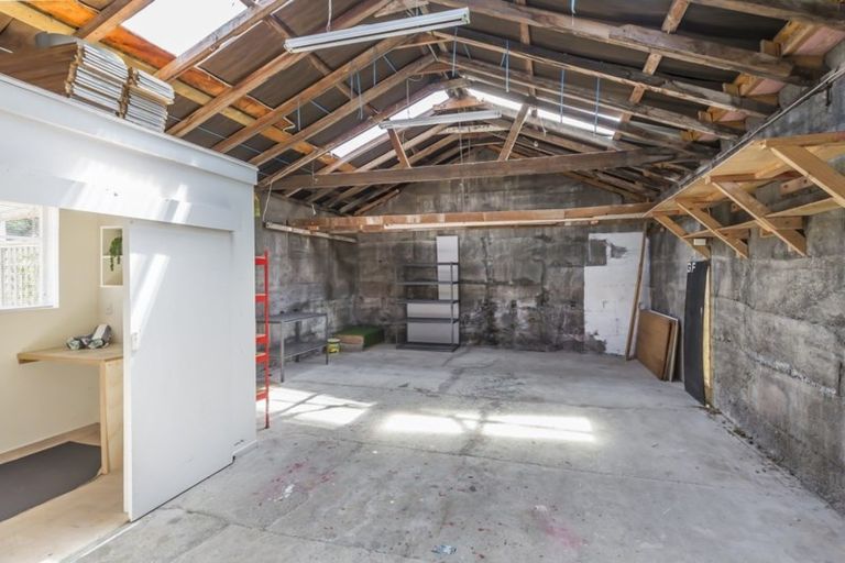 Photo of property in 51 Dundas Street, Seatoun, Wellington, 6022