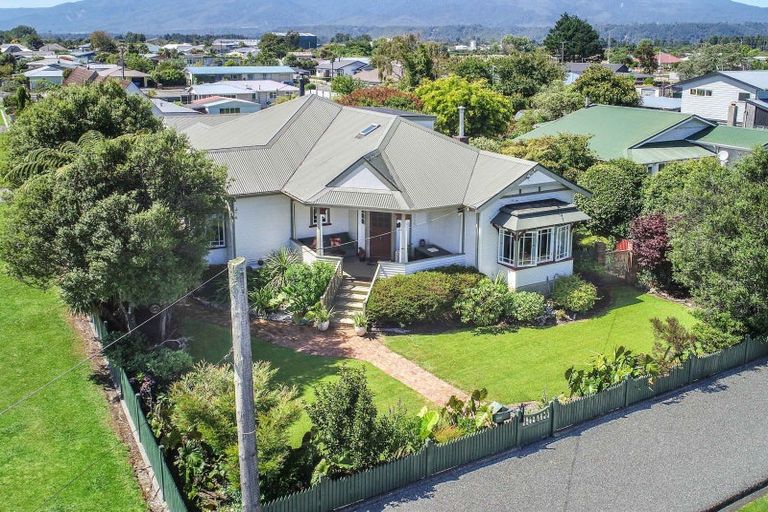 Photo of property in 145 Russell Street, Westport, 7825