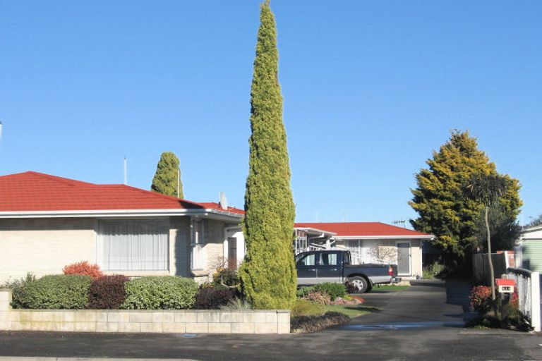 Photo of property in 2/414 Saint Aubyn Street West, Hastings, 4122