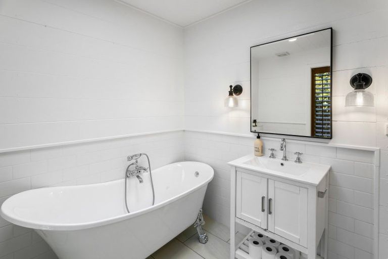 Photo of property in 45 Kendall Road, Kerikeri, 0230