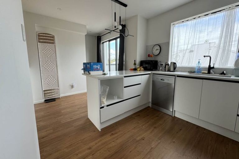 Photo of property in 6/63 Gardner Avenue, New Lynn, Auckland, 0600