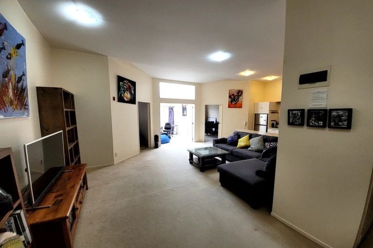 Photo of property in Luxford Villas, 317/72u Herald Street, Berhampore, Wellington, 6023
