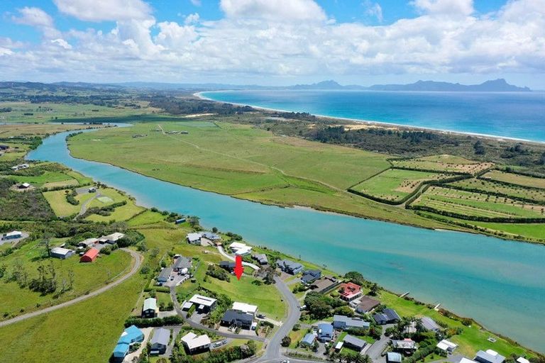 Photo of property in 19 Riverview Place, Waipu, 0582