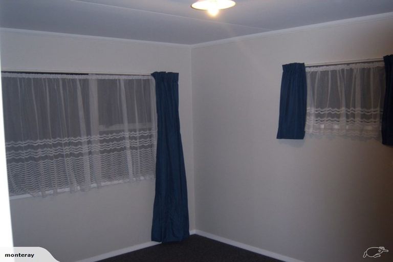 Photo of property in 94-96 Chelwood Street, Takaro, Palmerston North, 4412