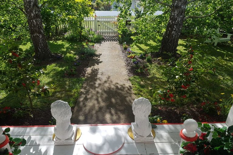 Photo of property in 86 Grey Street, Woodville, 4920