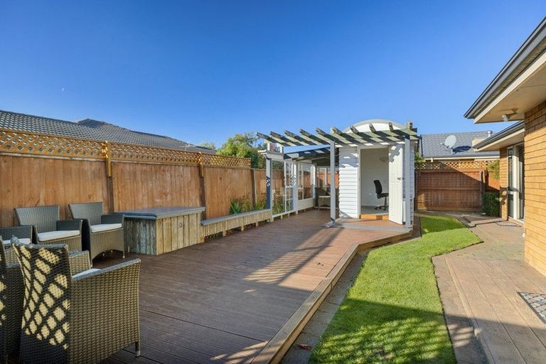 Photo of property in 21 Bernadette Street, Aidanfield, Christchurch, 8025