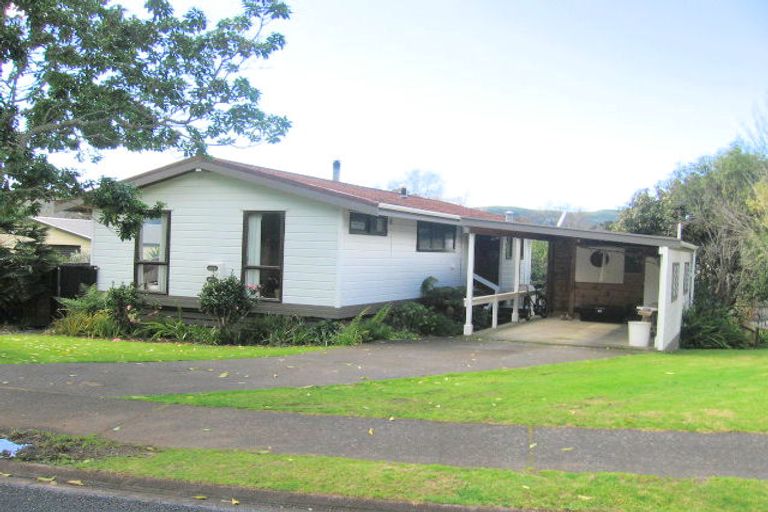 Photo of property in 112 Waireka Place, Whangamata, 3620