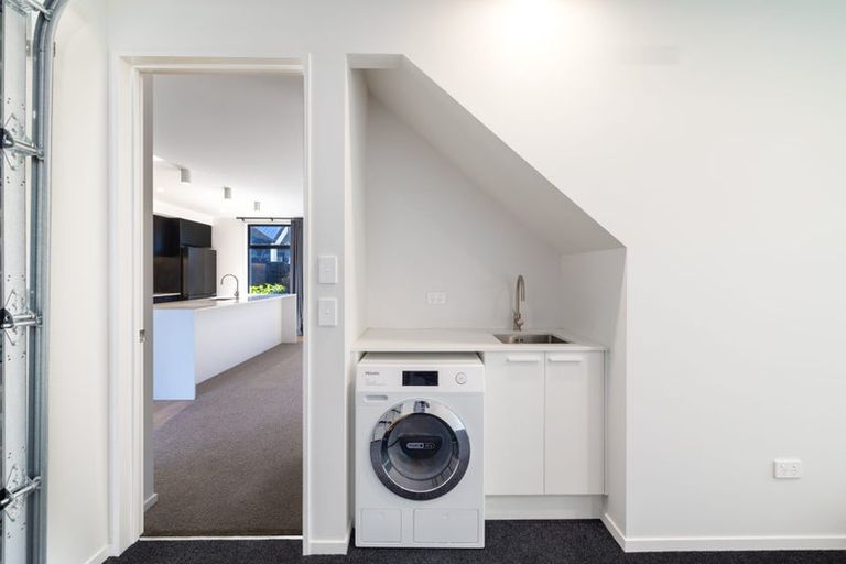 Photo of property in 93 Innes Road, St Albans, Christchurch, 8052