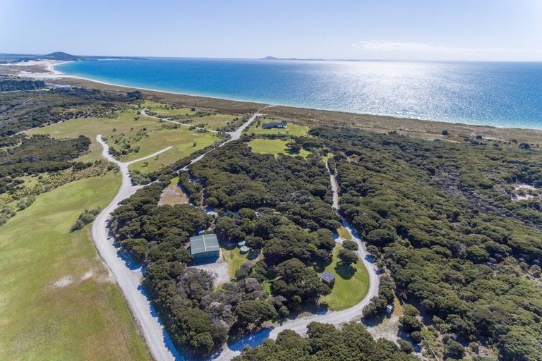 Photo of property in Cape Karikari Road, Karikari Peninsula, 0483