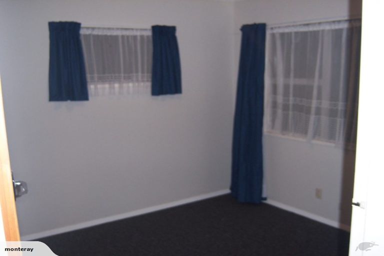 Photo of property in 94-96 Chelwood Street, Takaro, Palmerston North, 4412