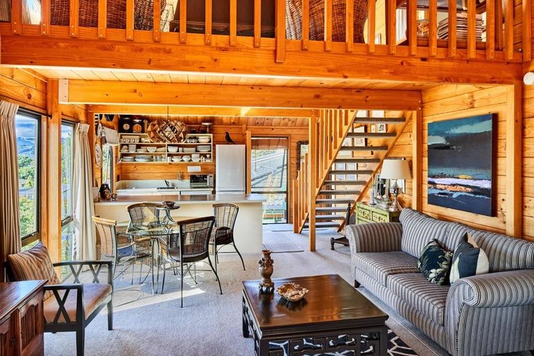 Photo of property in 41 Leeward Drive, Whitby, Porirua, 5024