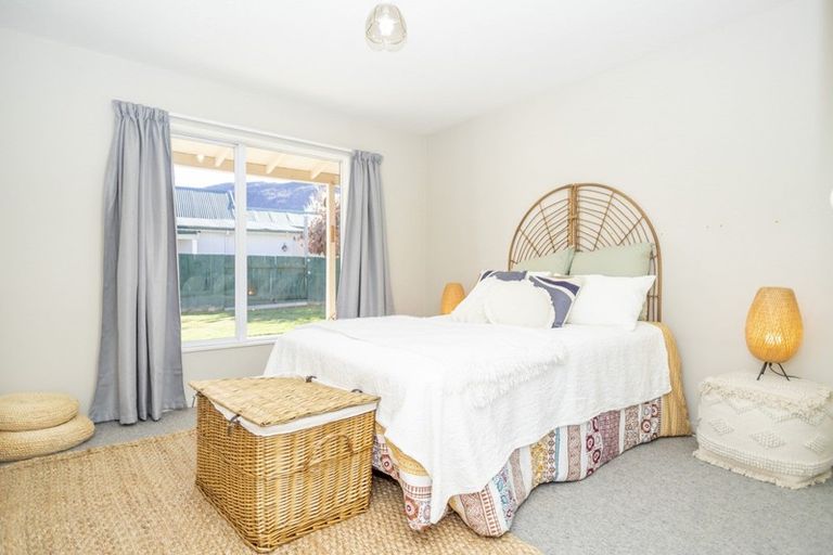 Photo of property in 65 Centennial Avenue, Arrowtown, 9302